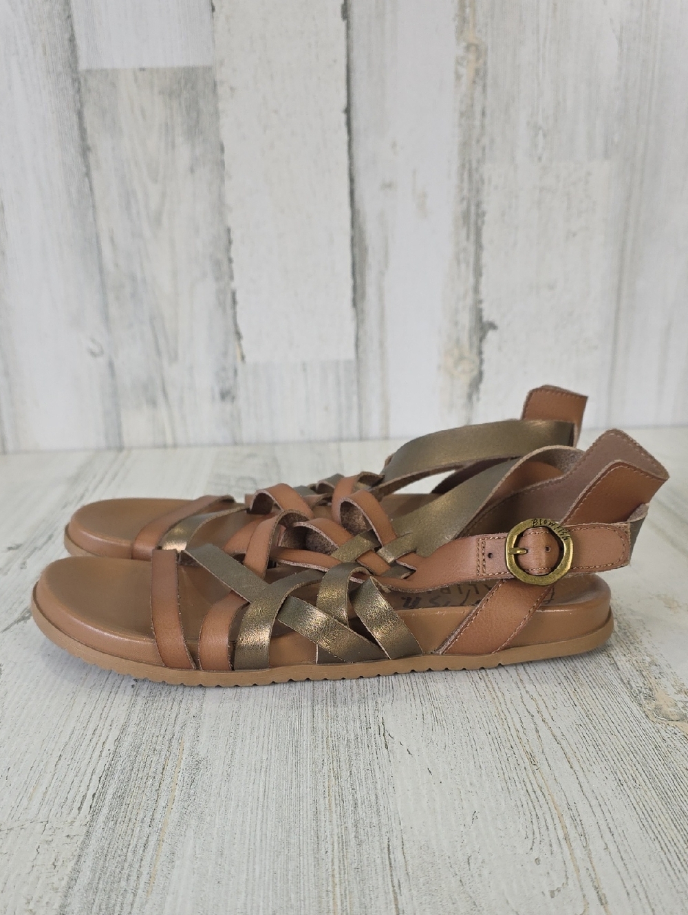 Blowfish Malibu Faux Leather Strappy Buckle Sandals Brown Metallic Gold Size 10